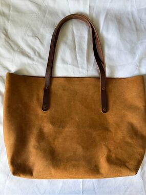 Go Forth Goods Large Avery tote in tobacco